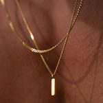 minimal chain necklace gold